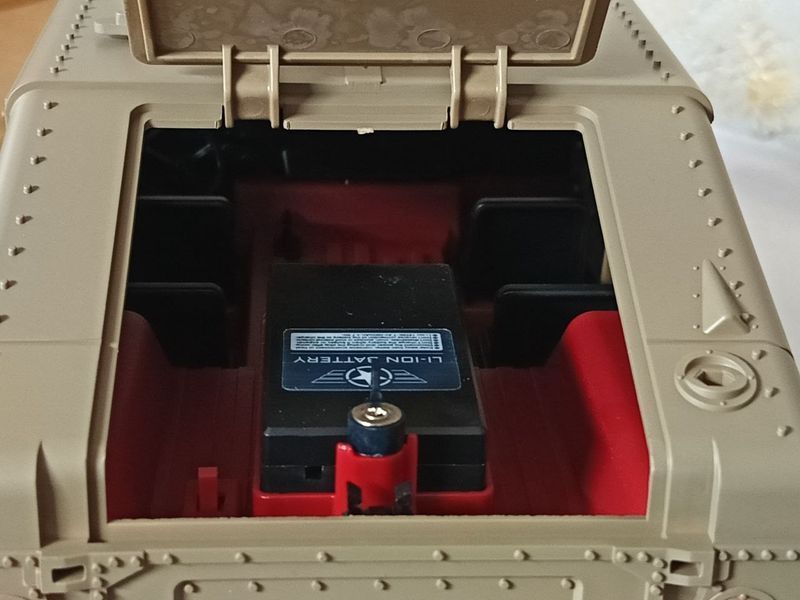 Радіокерований позашляховик JJRC Hummer 4WD (Краулер) Жовтий 1000249 фото