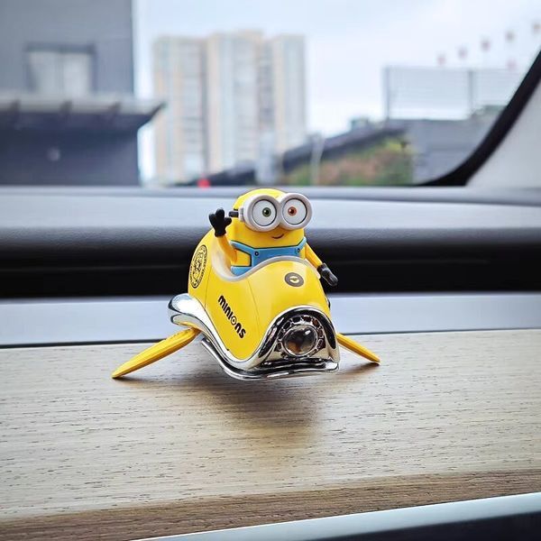 Багаторазовий ароматизатор в машину Minions  2 аромати 1000200 фото