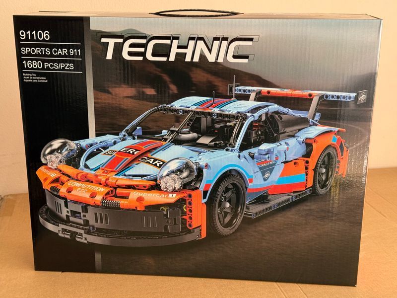 Конструктор машинка Porsche 911 Technic, 1680 деталей, совместим с LEGO 1000225 фото